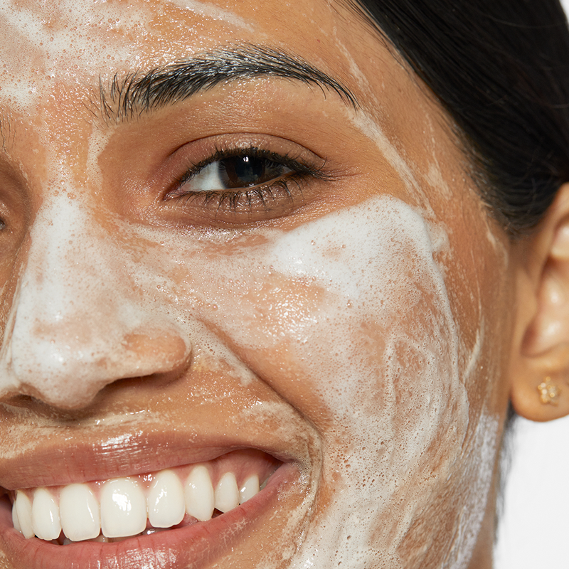 ノーメイクでも毛穴は汚れます！/Clean Pores Even Without Makeup!