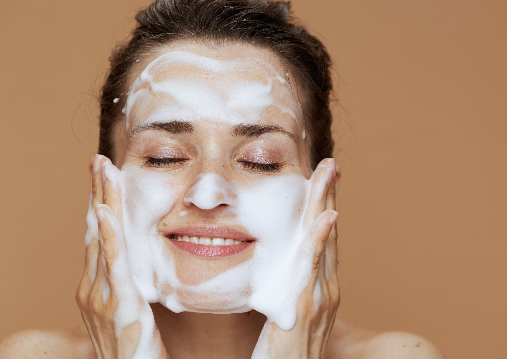 今こそ“本気のシミケア”はじめませんか？/Ready to Fight Dark Spots Now?